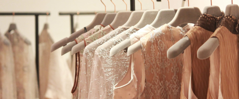 Moda em Maracanaú: Onde Comprar para Revender